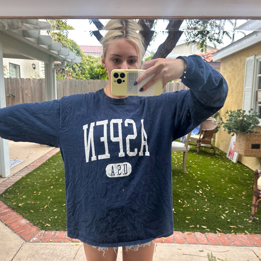 BRANDY MELLVILE rare oversized aspen tee